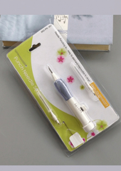 Tote bags with punch needles